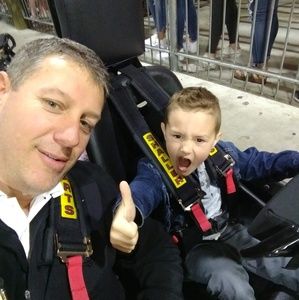 Meet your Posher, Chris